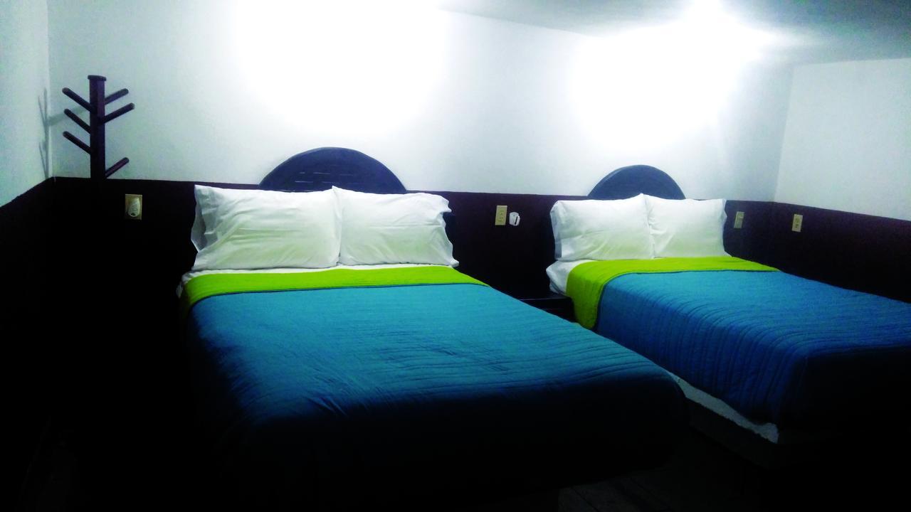Hotel Falcon Tamasopo Extérieur photo